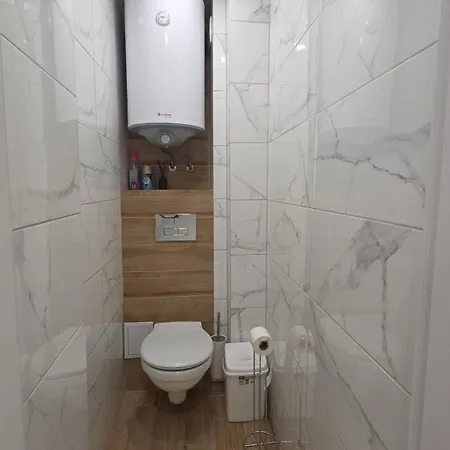 Three-room In The Center Of Apartament