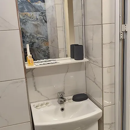 Three-room In The Center Of Apartment